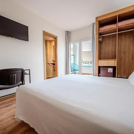 Nura Santa Ponsa & Spa-2