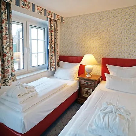 Hotel Appartement Landhaus Stutzi - Hotel Strandperle-2