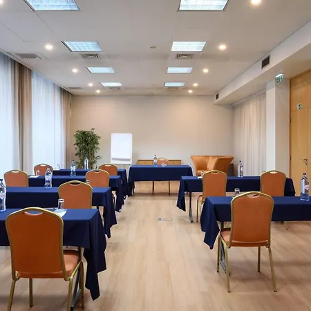 Tryp By Wyndham Porto Centro Hotel-2