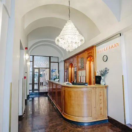 Hotel Dana 2-2