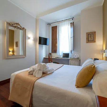 Hotel Vecchio Borgo-3