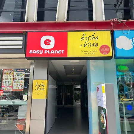Easy Planet Bangkok Surawong-2