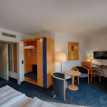 Hotel Walfisch-2