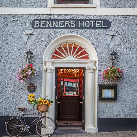 Dingle Benners Hotel-2
