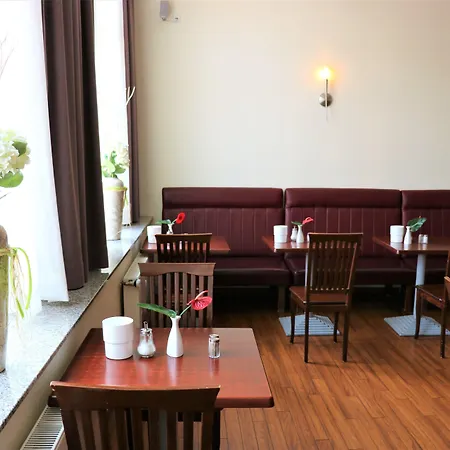Novum Hotel Hamburg Stadtzentrum-3