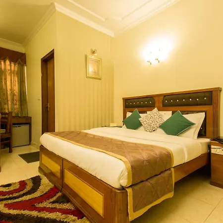 The C Park Inn Karol Bagh Homely Atmosphere-3