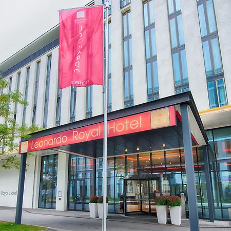 Leonardo Royal Hotel Munich-2