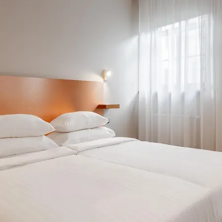 Rija Riga City Centre Hotel-3