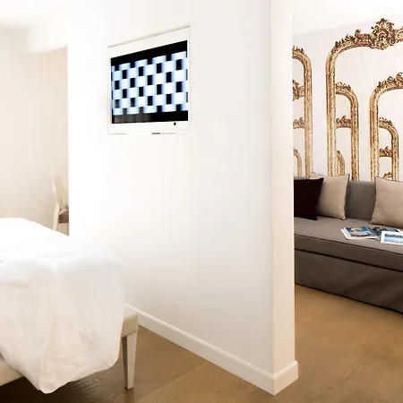 Via Del Corso Home Roma-2