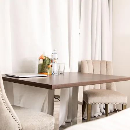 Metropol-Rooms-3