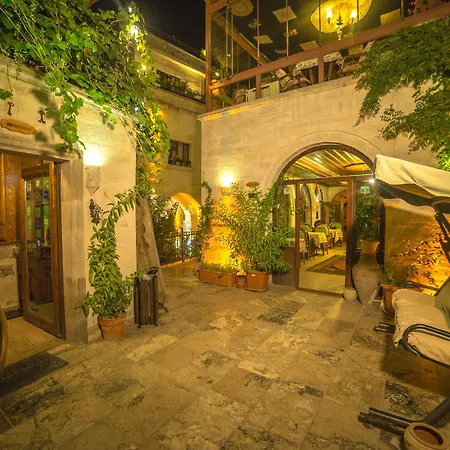 Hidden Cave Hotel-2