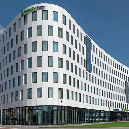 Holiday Inn Express Düsseldorf - Hauptbahnhof, an IHG Hotel-2