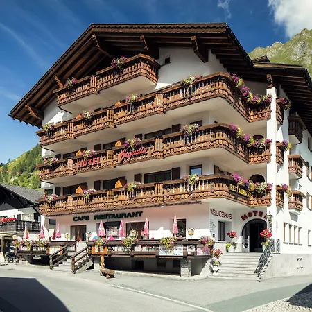 Wellnesshotel Engadin-2