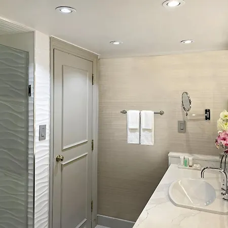 Crowne Plaza Toronto - North York By Ihg-2