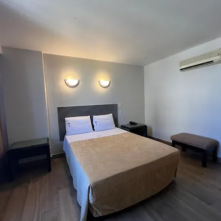 Hotel Universo-2