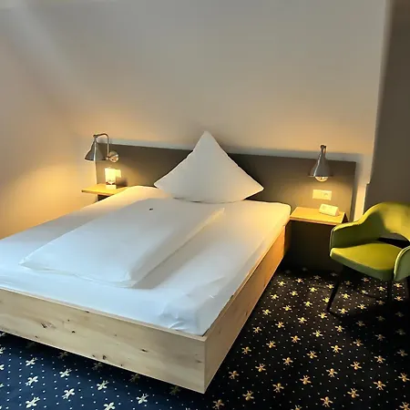 Stadthotel Miya-3