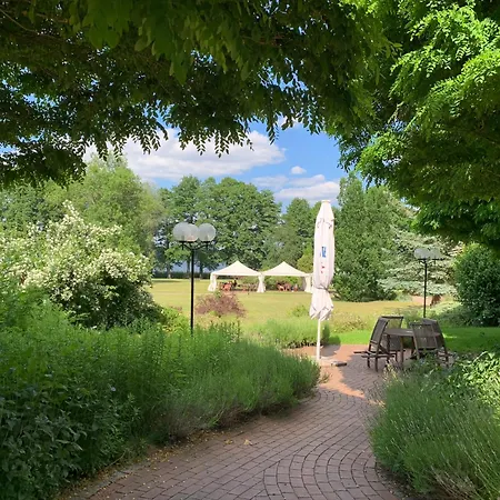 Seepark Hotel am Wandlitzsee-3
