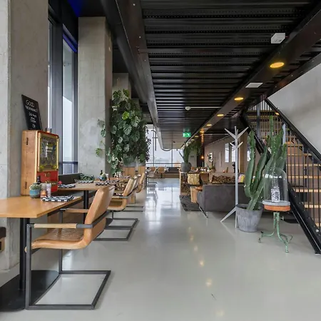 Leonardo Hotel Groningen Stadspark-2