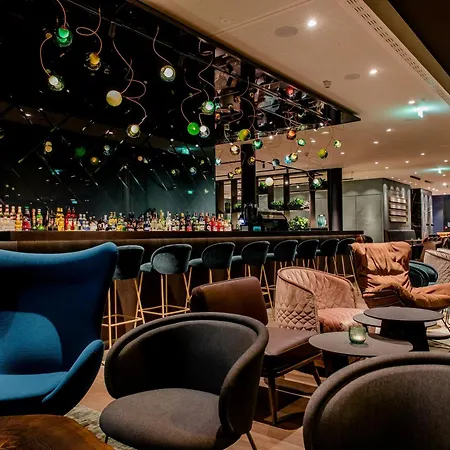 Motel One Stuttgart-Hauptbahnhof-3