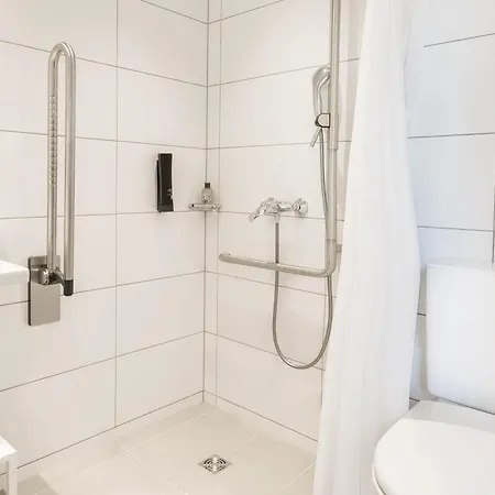 B&B HOTEL Basel-2