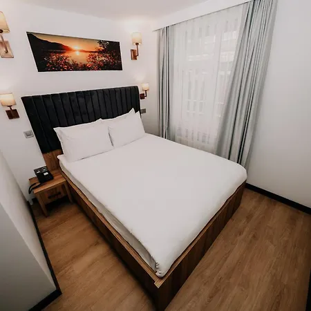 Business Life Hotel Bakirköy-3