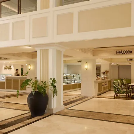 Dusit Thani Pattaya-2