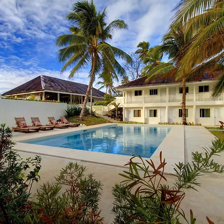 Momo Beach House-2