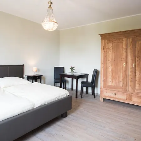 Altes Forsthaus-2