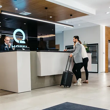 Q Hotel Plus Katowice-2
