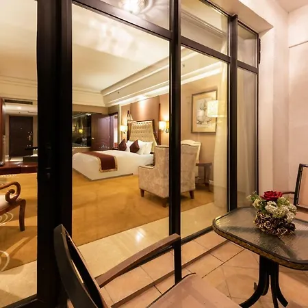 Country Garden Phoenix Hotels Shenyang Yuhong-3
