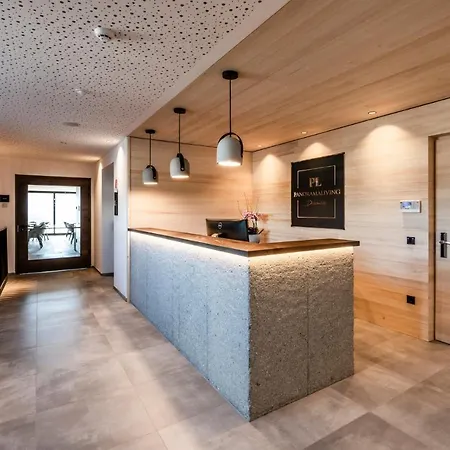 Aparthotel Panorama Living Dolomites-3