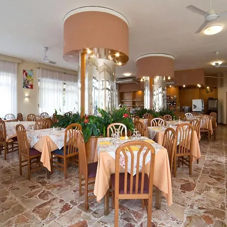 Hotel Kristall-3