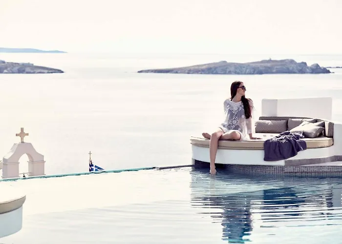 Strandhotel: Absolute Mykonos Suites & More