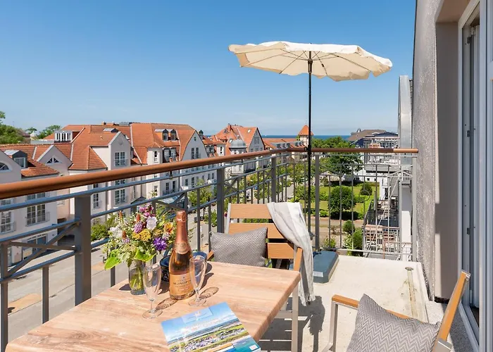 Westside Arthotel
