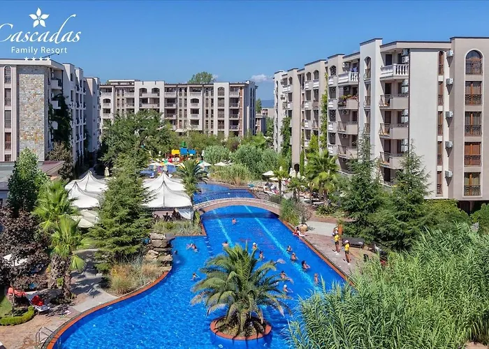  Cascadas Family Resort