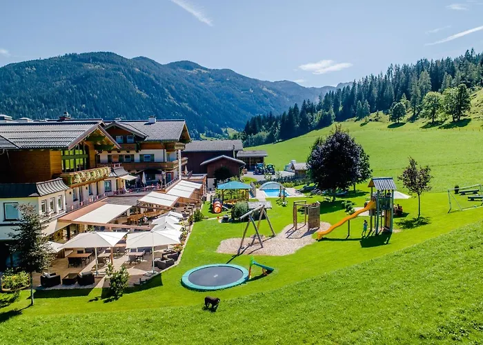 Skihotel: Hotel Taxerhof