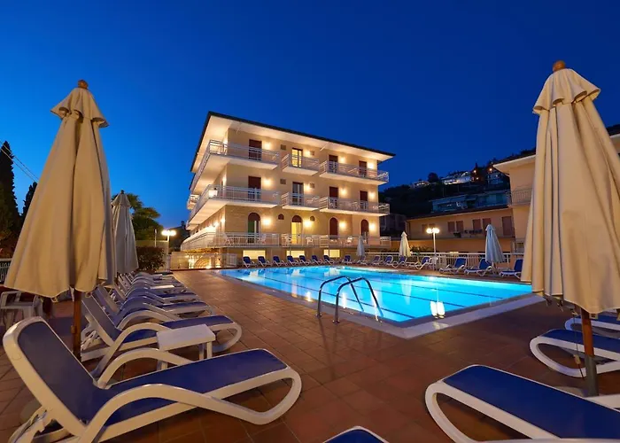 3-Sterne-Hotel: Hotel Benacus Torri Del Benaco