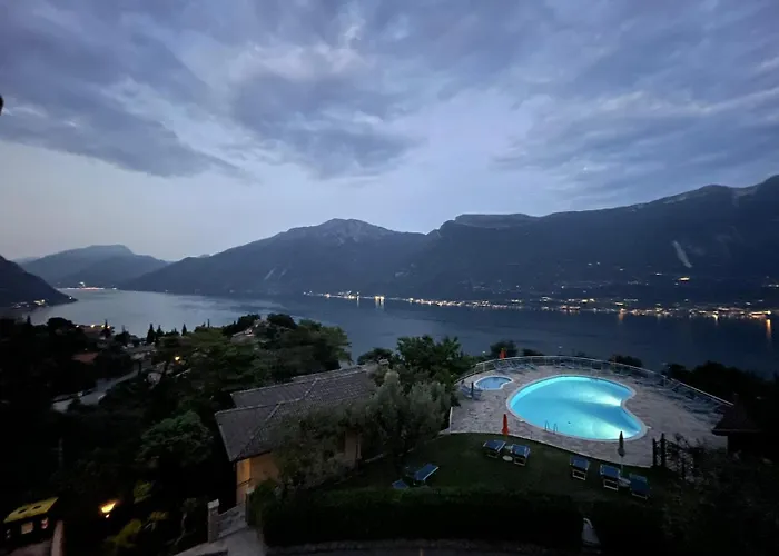 Zentrales Hotel: Residence Hotel Maxi