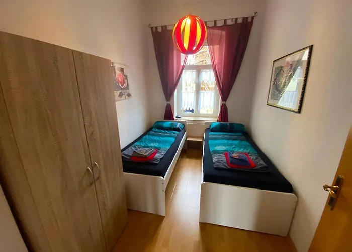 Hotel nahe College: Ferienwohnungen Plauen