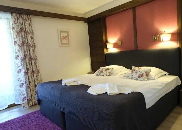 3-Sterne-Hotel: Hotel-Restaurant Zum Hirschhaus