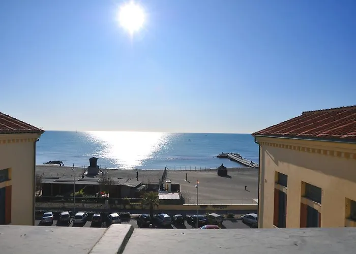 Strandhotel: Litus Roma Hostel