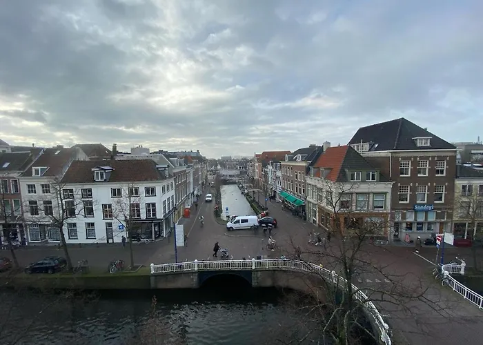 Bridges House - Delft City Centre