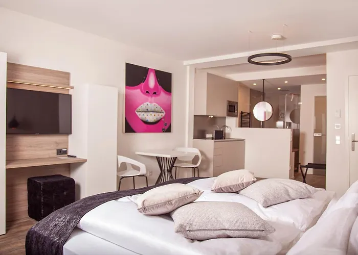 The Faces Berlin Apartments