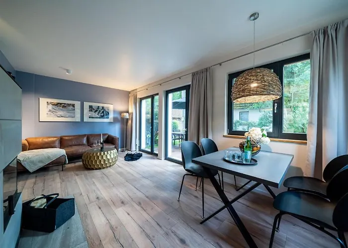 Domizil Am Ostseewald - Haus Zaunwinde