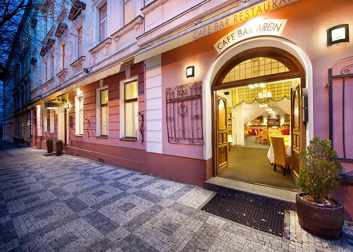 Günstiges Hotel: Aron