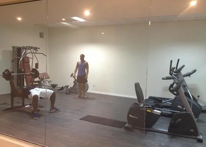 Hotel mit Pool: Melpo Antia Hotel & Suites