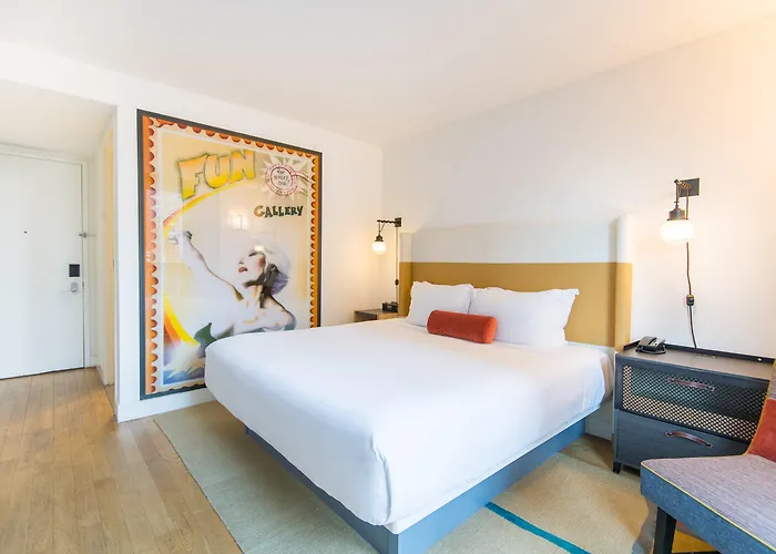 Hotel mit Pool: Hotel Indigo Lower East Side New York By Ihg