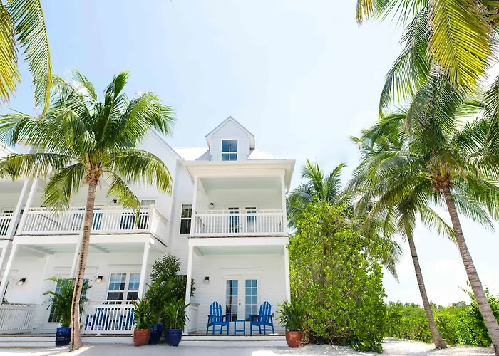  Parrot Key & Villas