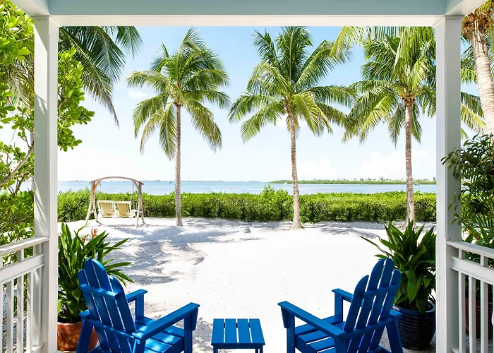 Parrot Key & Villas