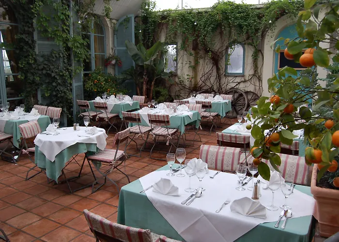  Albergo